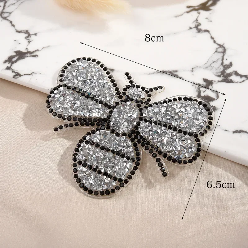 Strass Bee Paillettes In Rilievo Toppe e Stemmi per Abbigliamento Termo Adesivo Ferro sui Vestiti Borsa di Jeans Appliques Distintivo Cassa Del