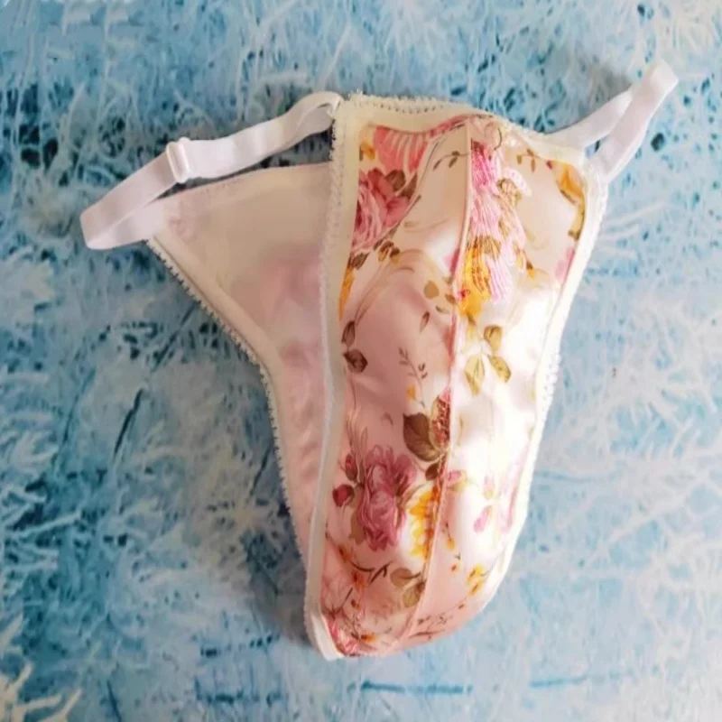 

Men Sexy Soft Floral Lace T-briefs Silk Cloud Brocade Convex Pouch Low Waist Thong Fetish Silky Touch G-String Private Party BF