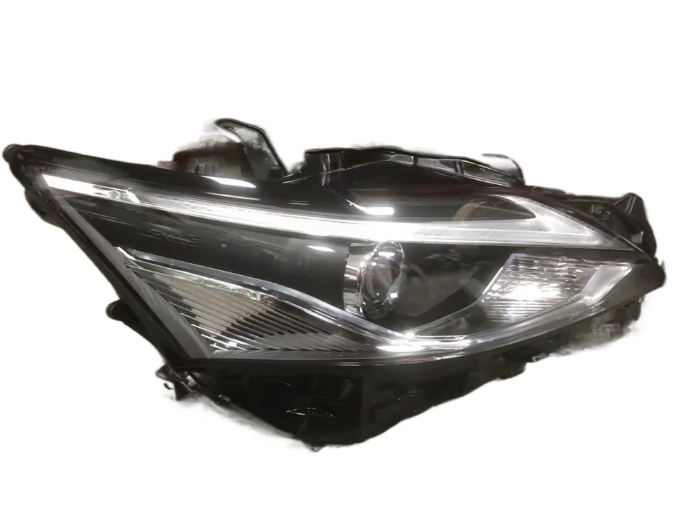 It is suitable for  Lexus CT200 CT200H Headlight LED original Japanese part 2012-2021