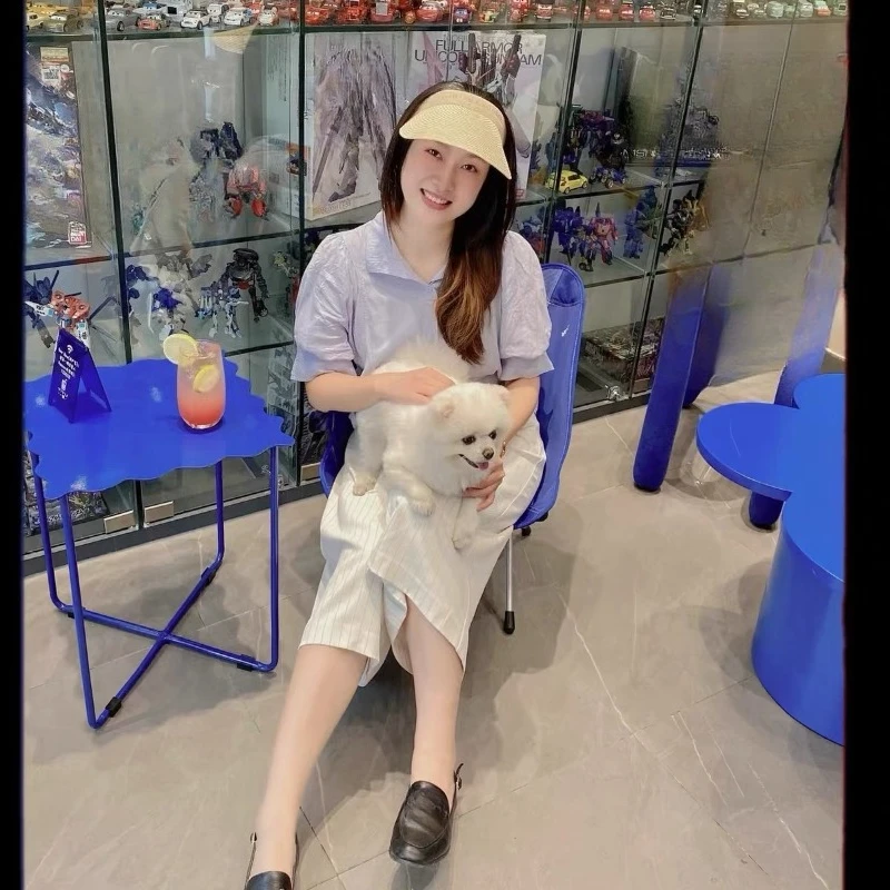 

Minimalist Style Klein Blue Side Table Luxury Metal End Tables Creative Small Coffee Table Modern Accent Table for Living Room