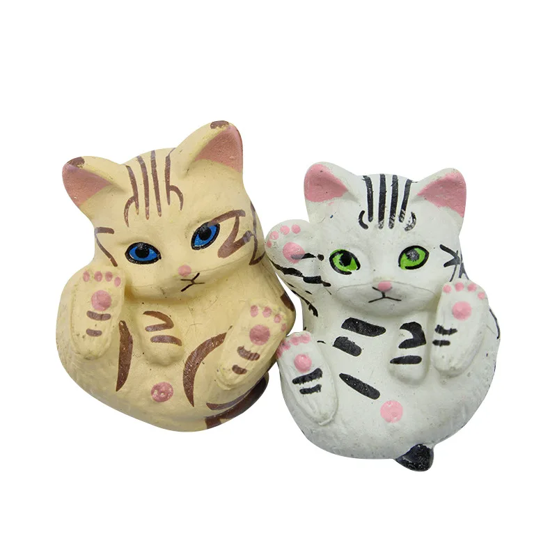 Figura de animación cubierta crisantemo gato modelo DIY llavero colgante huevo giro muñeca marea juego gato figura ornamento