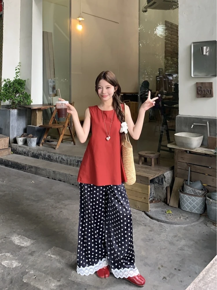 

Женский летний повседневный комплект из двух предметов: топ-камизоль с завязками на спине и широкие брюки в горошек