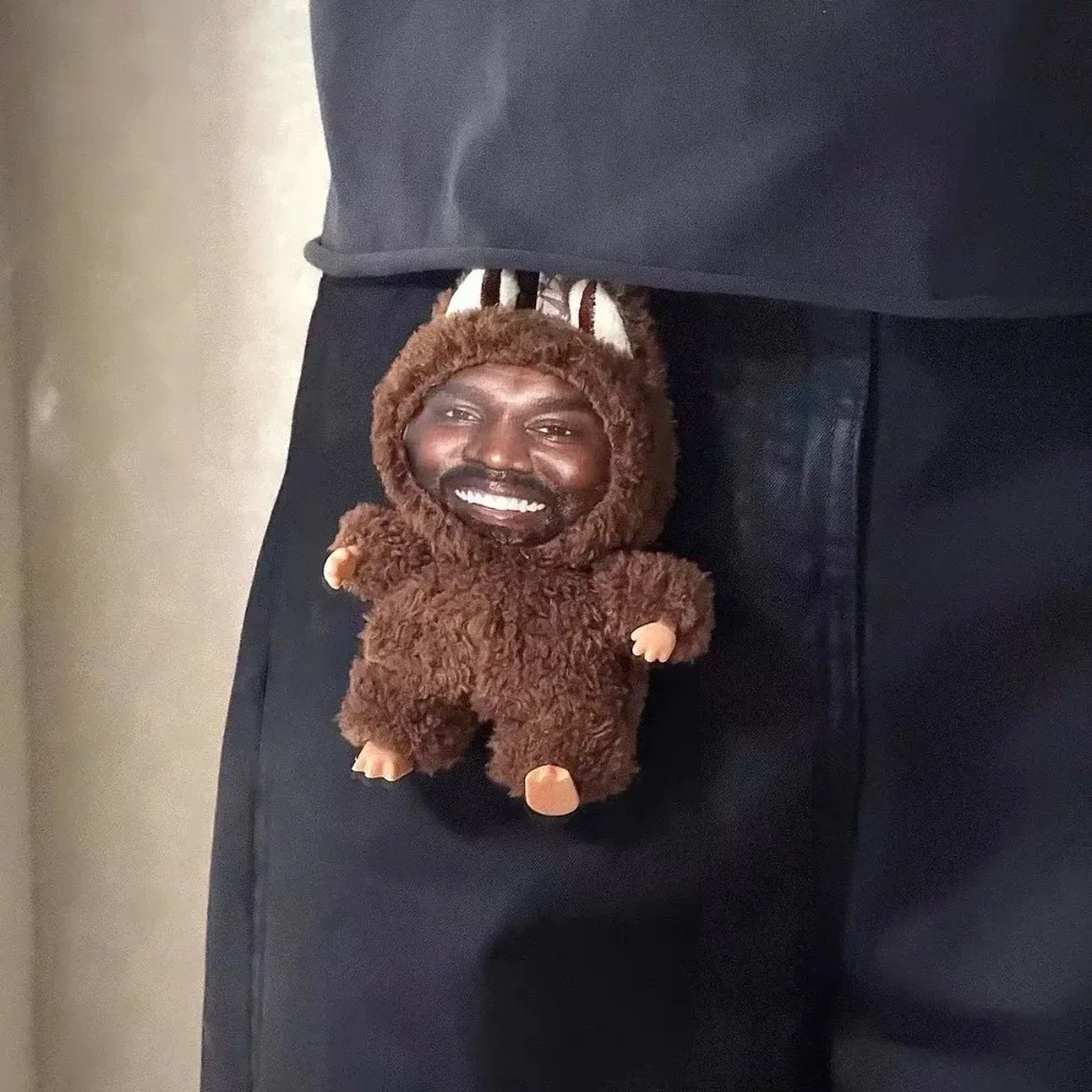Kanye West Keychain Peripheral Products Kanye'S Same Layeye Pendant Kanye'S Hip-Hop Trendy Pendant Trending Decoration Toys Gift