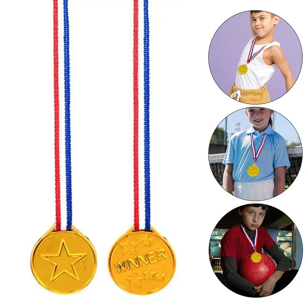 

10 шт. пластиковых золотых круглых медалей для награждения победителей, детских спортивных соревнований, вечеринок, сувениров, подарков, наград для класса