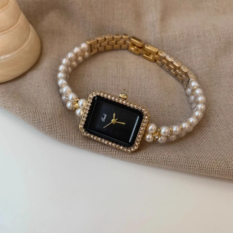 Pearl Bracelet 2024 New Quartz Women\'s Watch with Japanese Movement Inlaid with Water Diamonds Retro Luxury Fashion