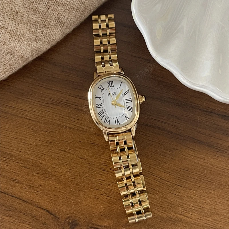 

vintage watch High Quality Casual Fashion Steel Strap Girls Women's Watch Casual Temperament Retro Roman Scale Dial Quartz Watch