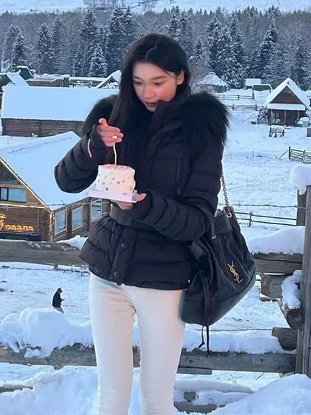 

Black down Cotton Jacket Women Winter Thickened Short Style Snow Skiing Coat Big Fur Collar Waist Belt Design Korean Style