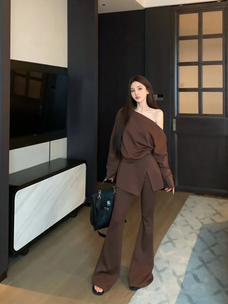 

American Retro Shoulder Angle Long Sleeve Waist Inward Hoodie Women Winter Slimming Set Casual Pants Two Piece Set