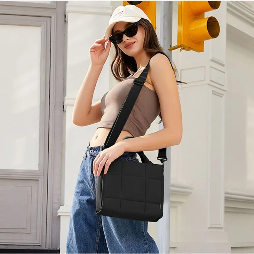 

Casual Quilted Tote Bag Detachable Strap Nylon Puffer Bag with Zipper Multi-Pocket Shoulder Bag Women