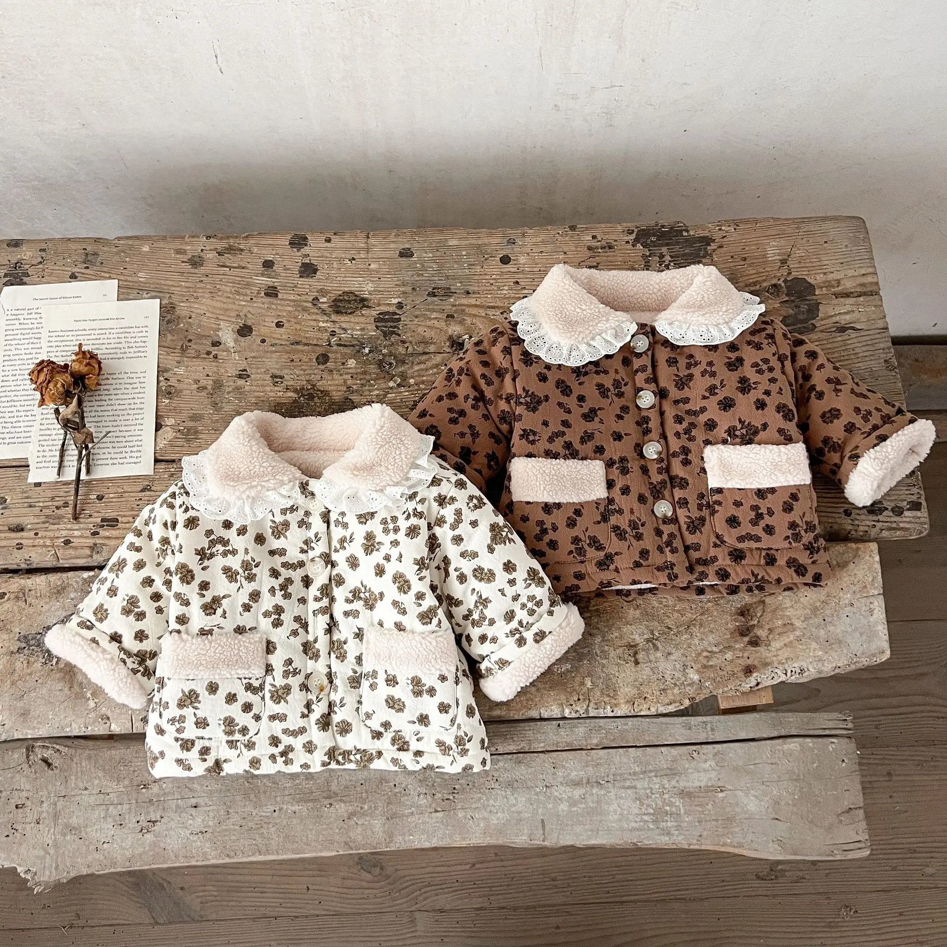 Winter Infant Baby Girl Coat Cotton Fleece Thicken Warm Toddler Girl Parka Floral Printed Lace Lapel Newborn Girl Outerwear Coat