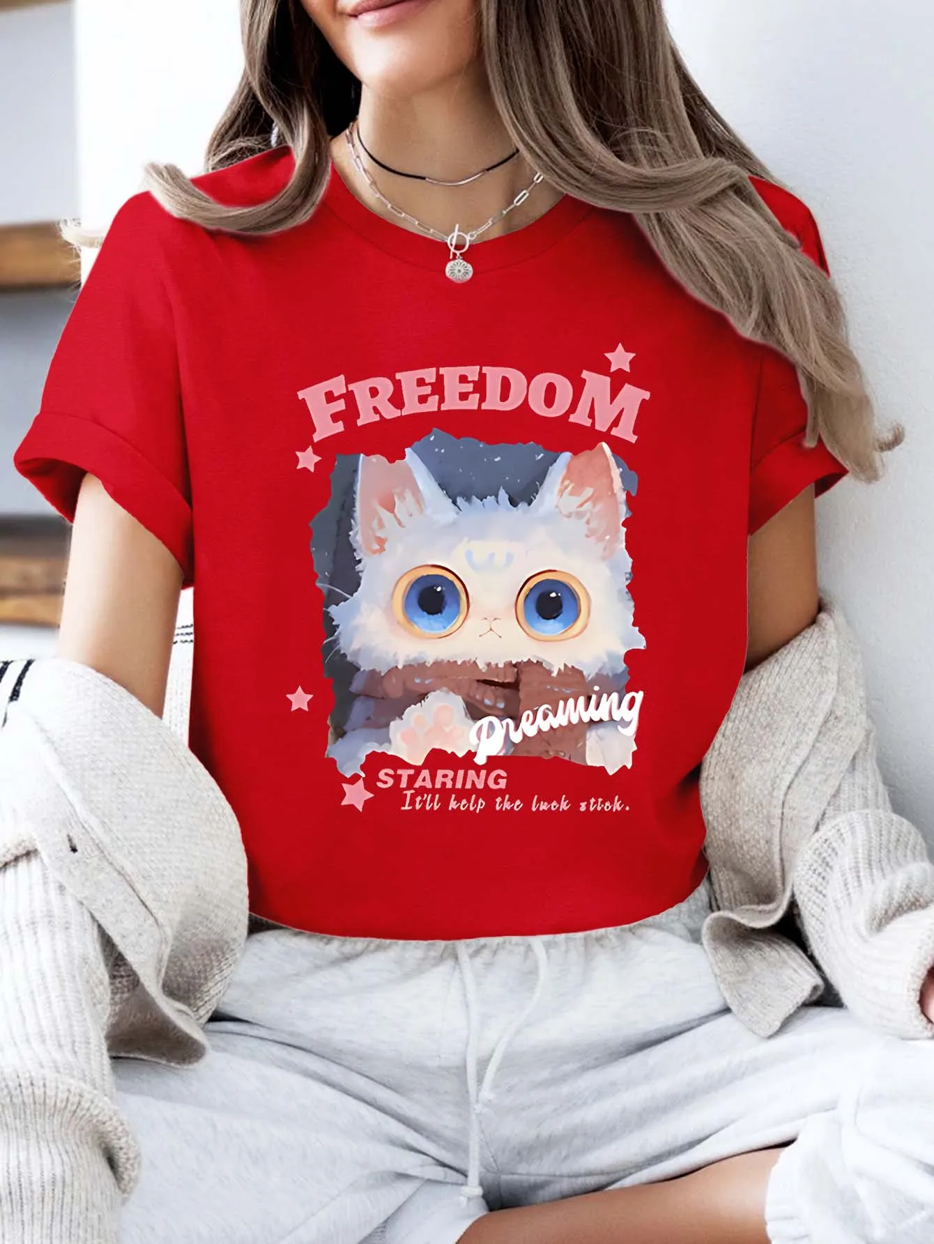 بالإضافة إلى حجم تي شيرت قصير الأكمام - قميص ملابس نسائية: "FREEDOM" لطيف القط الحلم الرسم