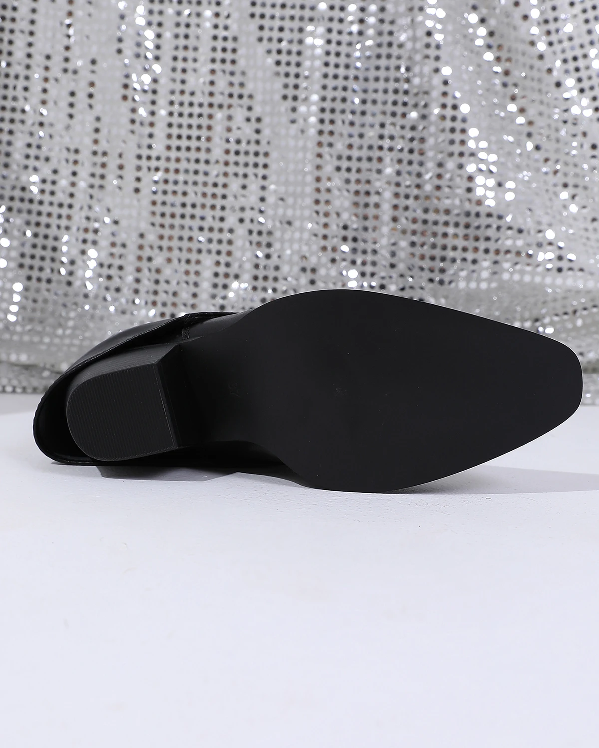 Bottes de Cowboy occidentales rétro noires pour femmes, bottes d'équitation à talon moyen et bout carré, bottes hautes amincissantes, nouvelle collection automne/hiver 2025