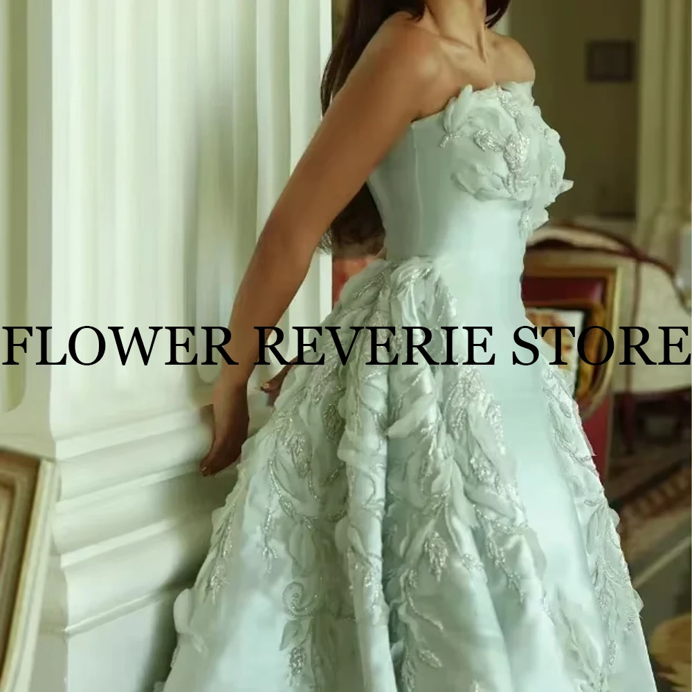 Dostosowane suknie wieczorowe Wykwintne proste Klasyczne proste Wysokiej jakości aplikacja Wzór Plisa Linia A Długie sukienki bez ramiączek Fas