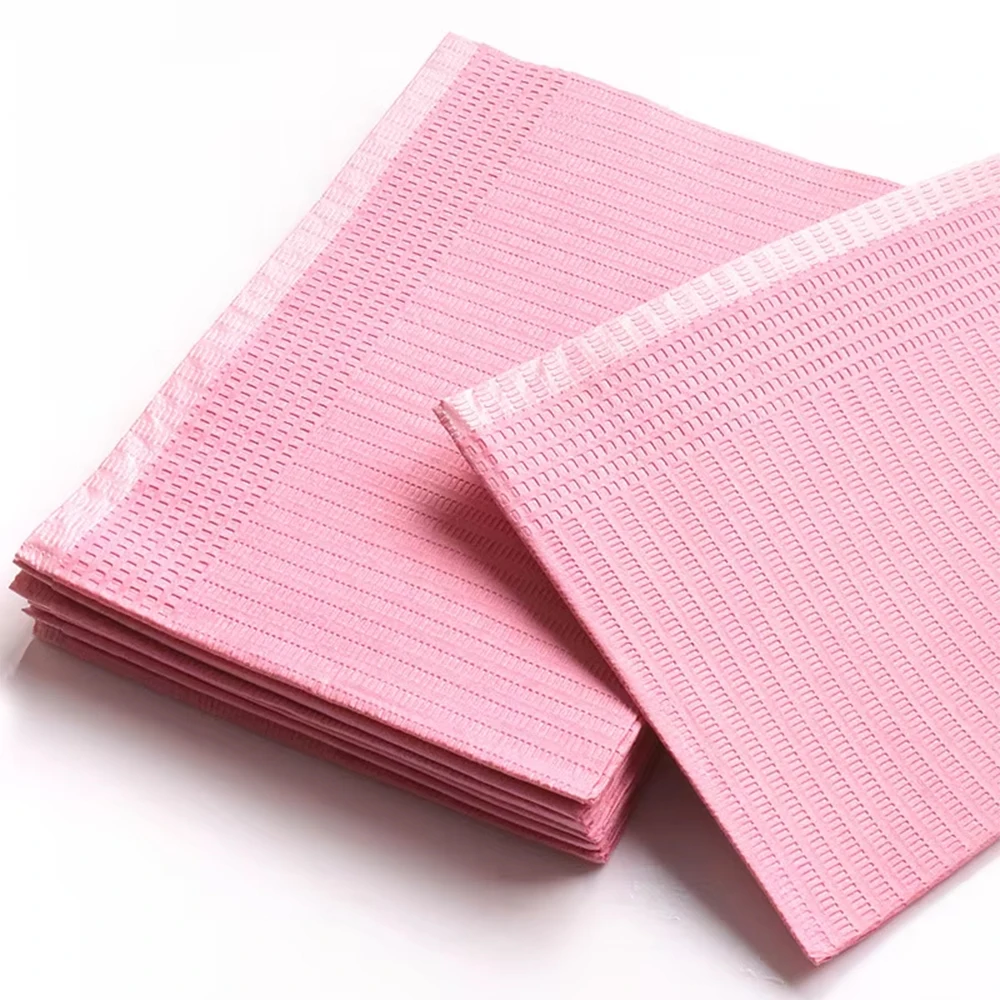 50 قطعة مناديل تنظيف الوشم للاستعمال مرة واحدة، وسادة طاولة مقاومة للماء مناسبة لملحقات وشم الأظافر وملحقات الوشم، ورق طبي