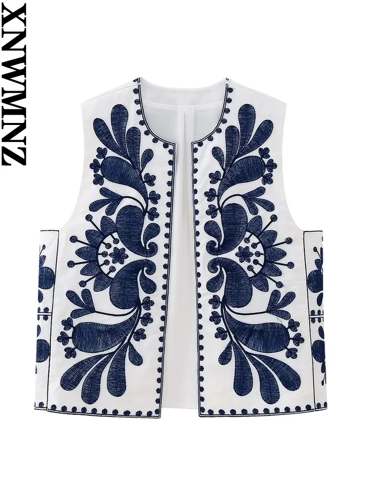 XNWMNZ Women's Fashion 2023 Contrast Embroidered Waistcoat Women Vintage O Neck Sleeveless Versatile Female Vest