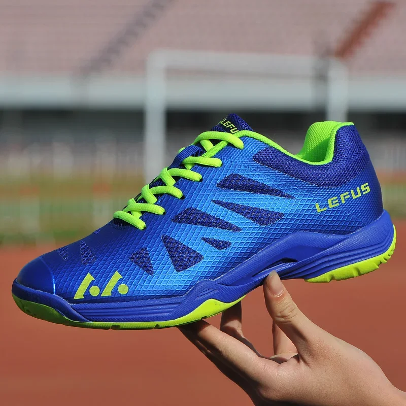 Zapatos de bádminton para hombre, zapatillas de deporte transpirables de marca de alta calidad, talla grande, resistentes al desgaste, zapatos de voleibol profesionales para niños