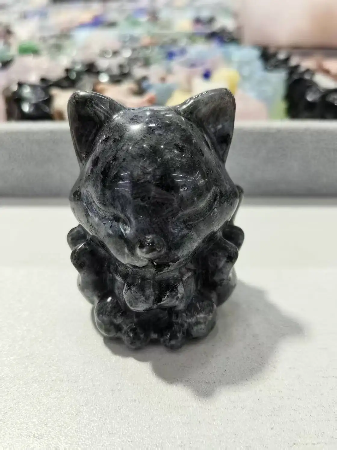 

5,5 см ручная резная кристаллическая фигурка девятихвостовой лисы, украшение для дома, натуральный флюорит, кварц, животное, ремесленное украшение фэн-шуй