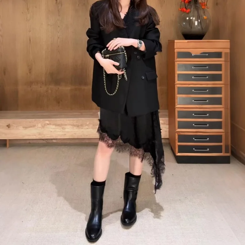 Pleated Niche Design Minimalist Lace Splicing Black Lace Edge Irregular Skirt Korean Version Large Size Skirt