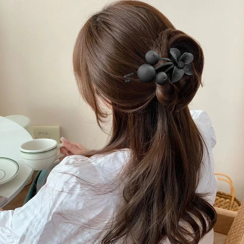 Matte Flower Hair Clips for Women Duckbill Bendy Hairpin Hair Claws barrettes Accessories for Back of Head Pieces Decoration