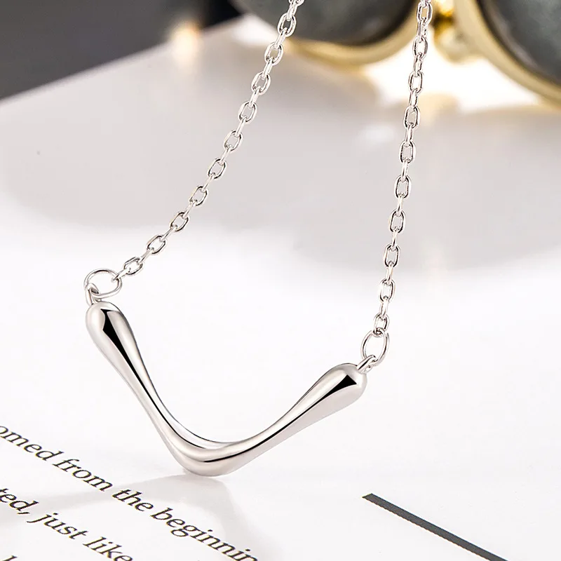 Wave V-shaped Necklace for Women Light luxury and High-end feel 925 Silver Necklaces Simple Versatile Collarbone KOFSAC