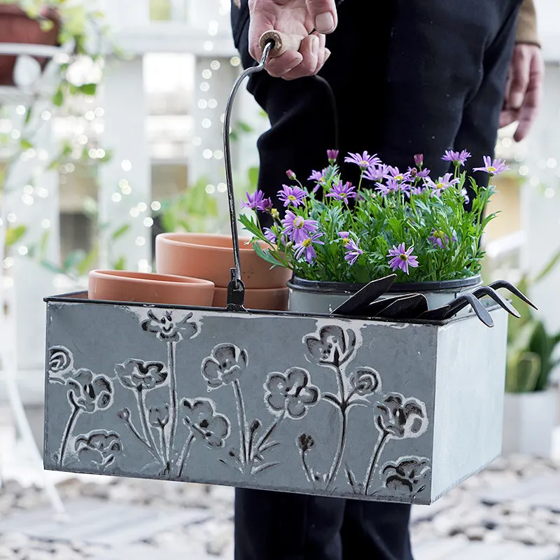 Vintage Iron Flower Holder, Portable Bucket for Florist & Photo Styling, Home Decor