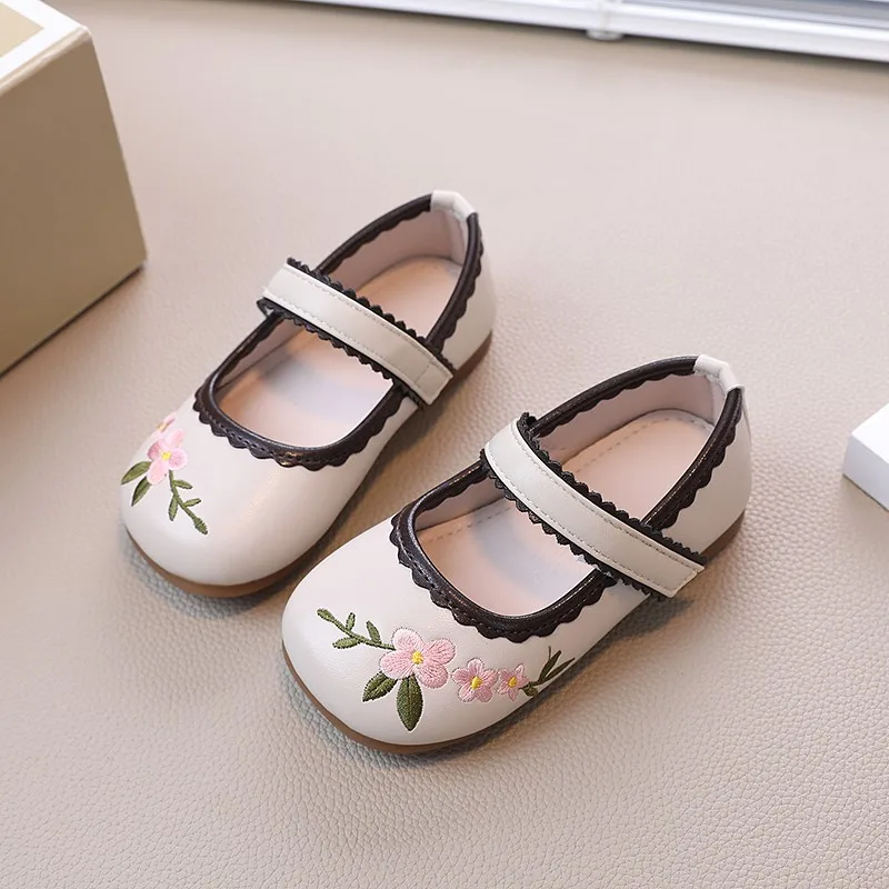 Girls Leather Shoes for Party Wedding Children Princess Performance Shoes with Embroidery Flowers Kids Sweet Mary Janes Shoes