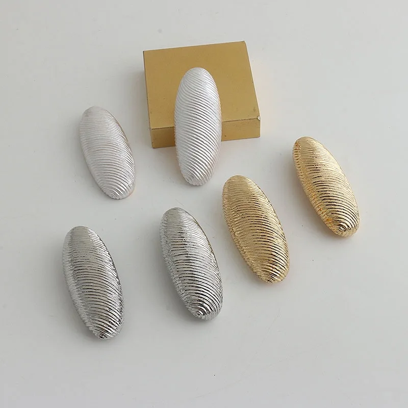Trendy Jewelry Hot Selling oval-shaped women's 2025 new long earrings simply design For Women Party Gifts Fine Accessories