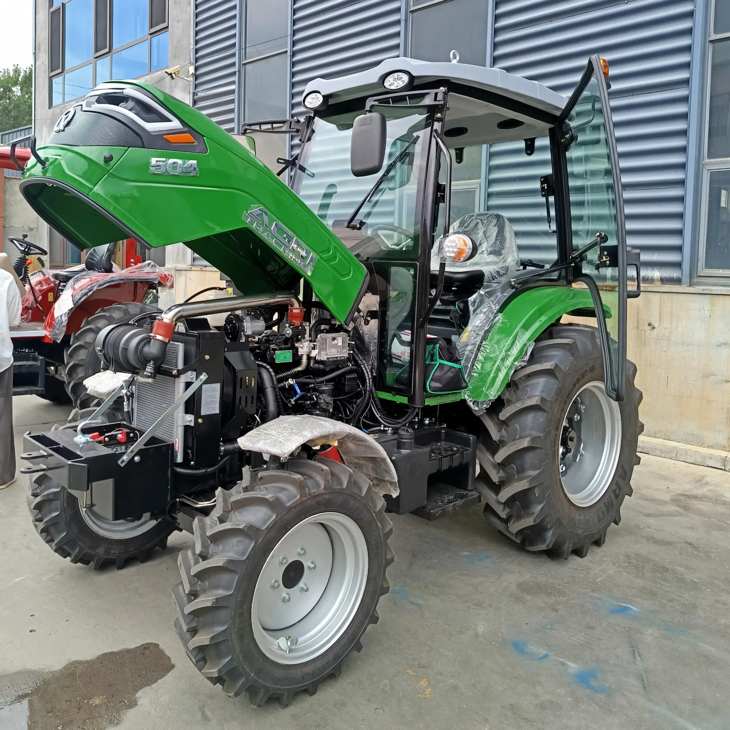 50HP 4×4 Four-Wheel Drive Agricultural Farm Tractor Air-Conditioned AC Cabin and Euro 5 Emission Standard Engine