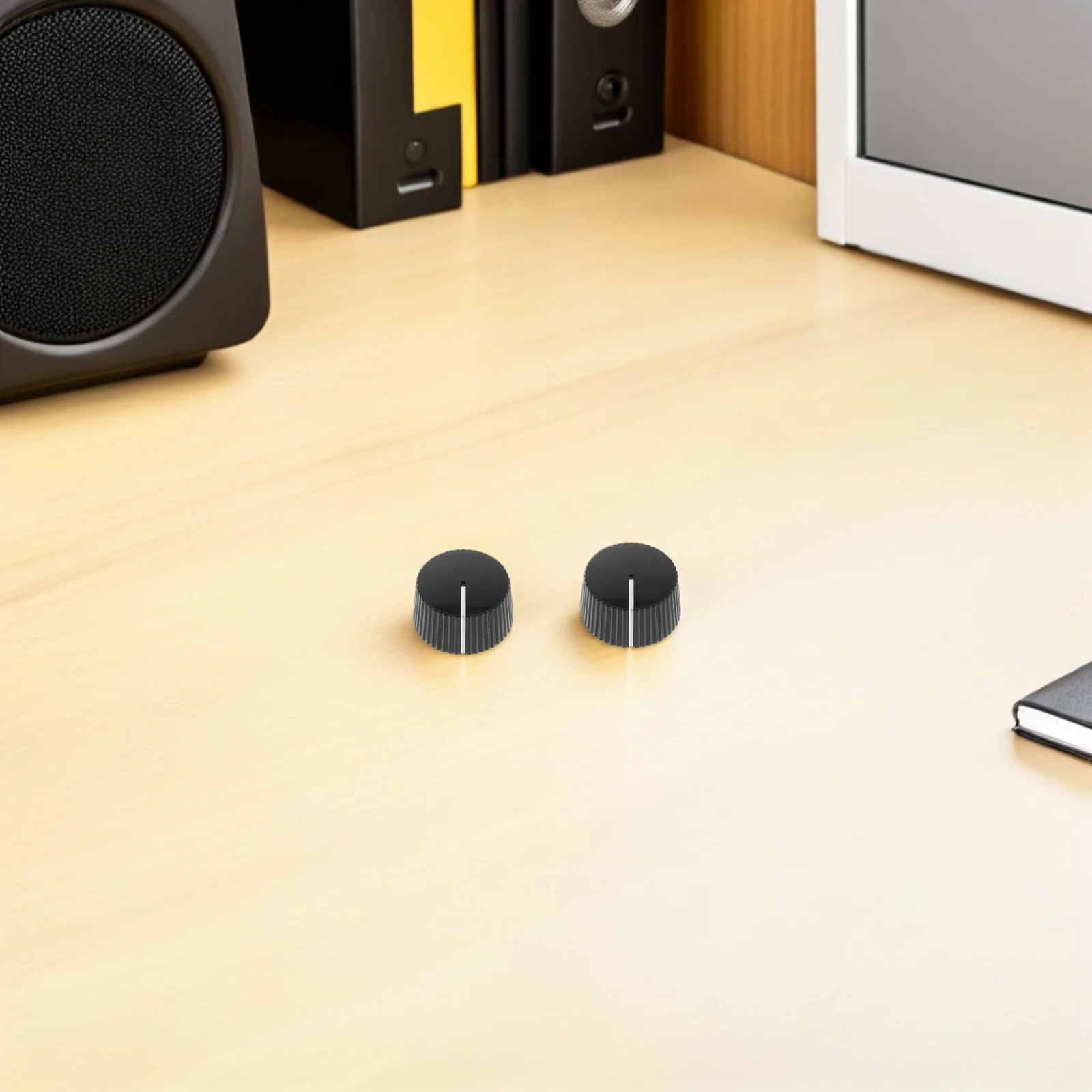 

8pcs Plastic Round Knobs 0.8" Milky White For Guitar Amplifier Effects Pedal Volume Control Replacement Electric Guitar