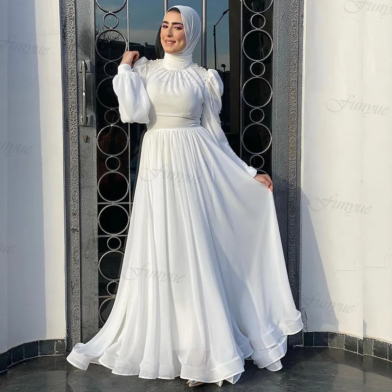 

Eleagnt A Line White Wedding Dresses Vestidos De Novia High Neck Long Sleeves Chiffon Pearls Muslim Hijab Bridal Gown