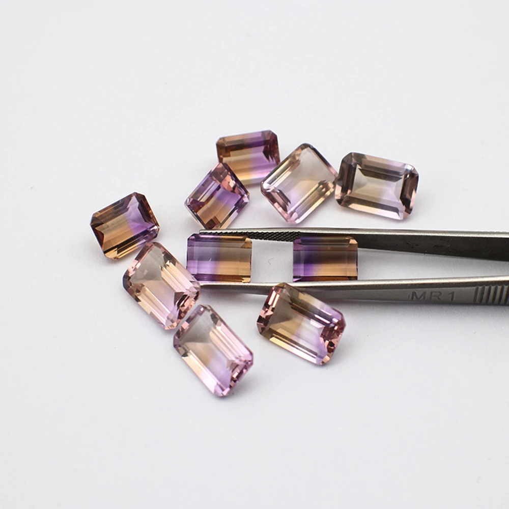 

1 шт., изумрудная огранка, натуральный аметрин