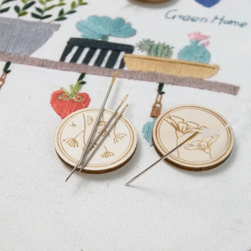 2Pcs/set Round Magnetic Needle Minder for Needlepoint Cross Stitch Embroidery Needle Magnet Pin Holder Needlework Art Accessorie