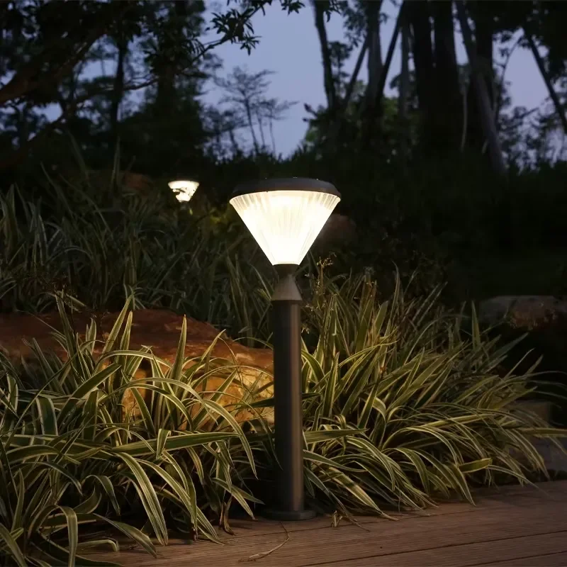 Solar Powered Garden Light Outdoor Waterproof Automatic Sensor Lawn Lamp for Yard Pathway Decoration Night Lighting Fixture