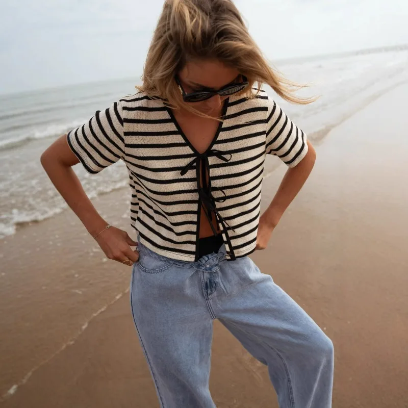 

2025 Spring Summer Cross-border European American Striped Lace-up New Amazon Cardigan Splicing Fashion Women's Knitted Sweater