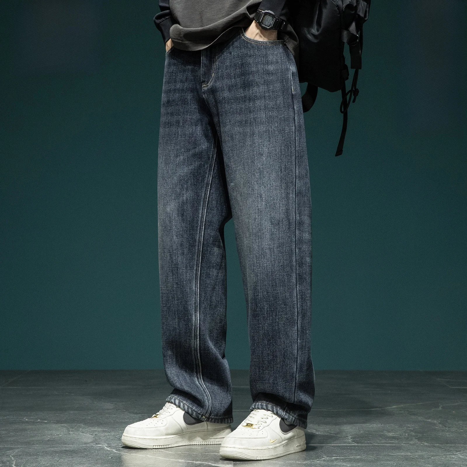 

American Style Men's Fleece Lined Thickened Straight Leg Jeans Winter Warm Casual Long Trousers Loose Fit mid Waist Zipper