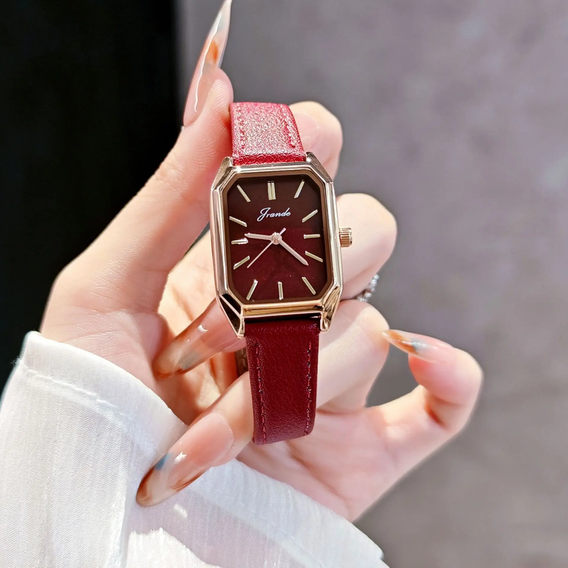 New Ankora Red Vintage Women'S High-Quality Watch, A Perfect Gift For Women, Quartz Movement Wristwatch, Women'S Quartz Watch.
