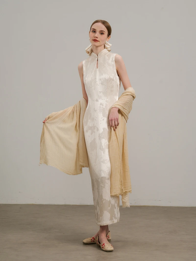 

Новое китайское шелковое вышитое платье-ципао цвета абрикоса, простое, длинное, для женщин, весна-лето, высококачественное, премиум-класса