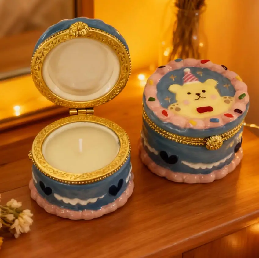 

3282610 Cute & Lively Blush Bear Cream Scented Candle, Ceramic Jar Candle Gift, Long-Lasting Fragrance for Indoor Use