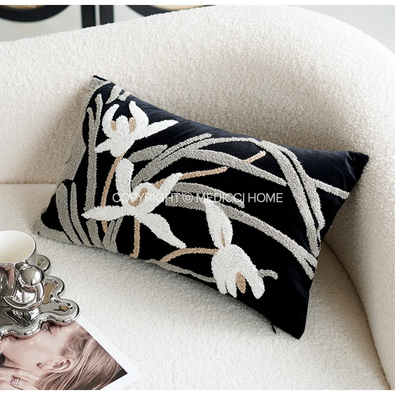 Medicci Home Oriental Orchid Vase Embroidered Cushion Covers Luxury Handmade Throw Pillow Case French Fashion Living Room Decor