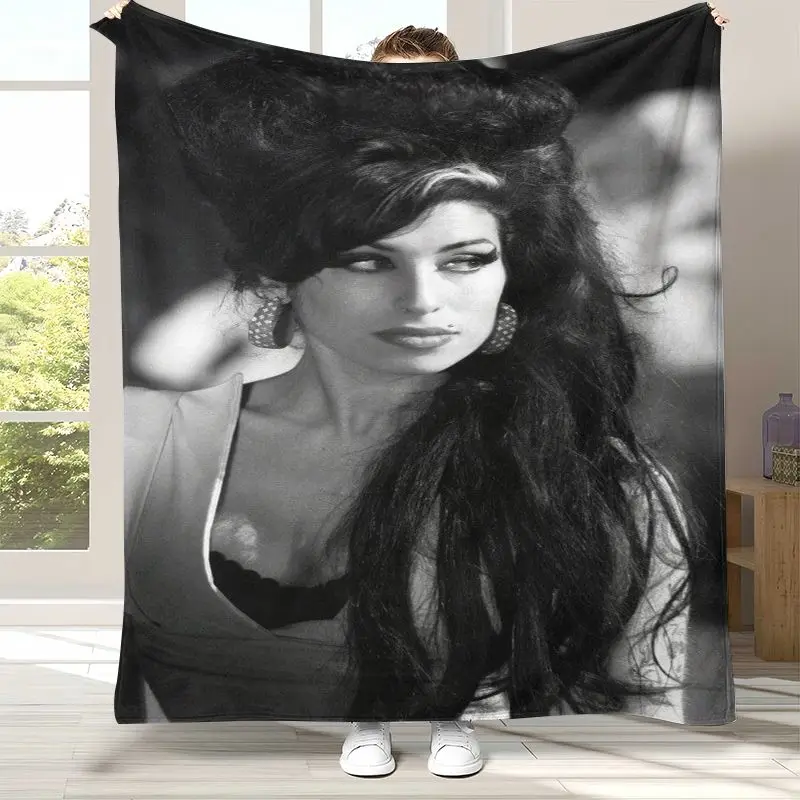 Amy Winehouse Music Singer Soft Flannel Throw Blanket,Cozy Warm Blanket for Bed,Sofa,Living Room,Picnic,Camping,Home Decor,Gift