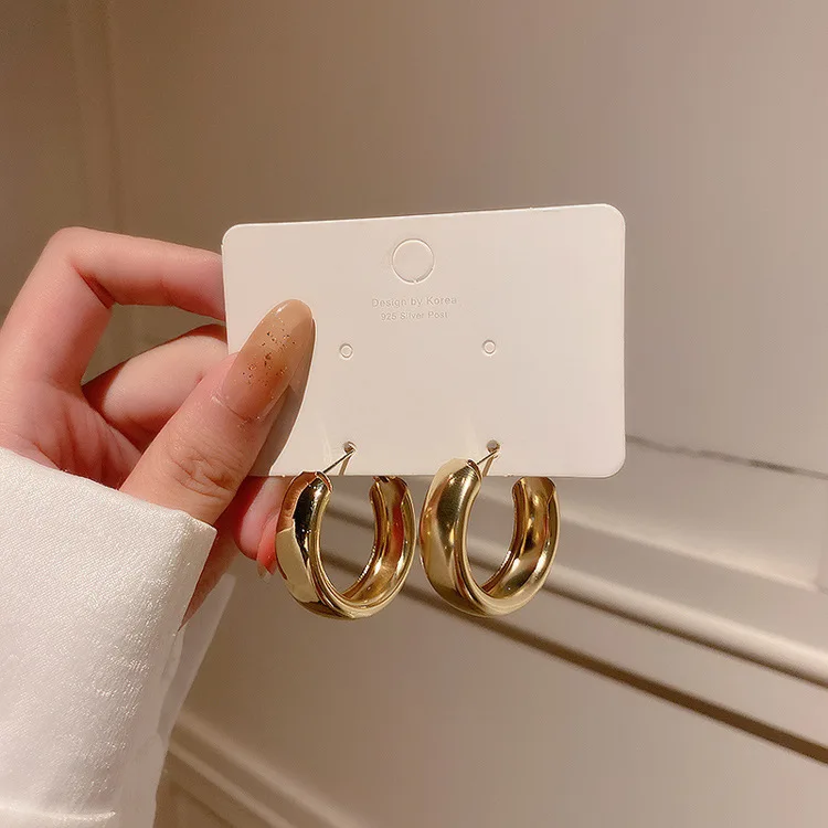 C-shaped Metal Geometric Circle Hoop Earrings for Women Temperament New Simple Advanced Personality Party Wedding  Jewelry image 4