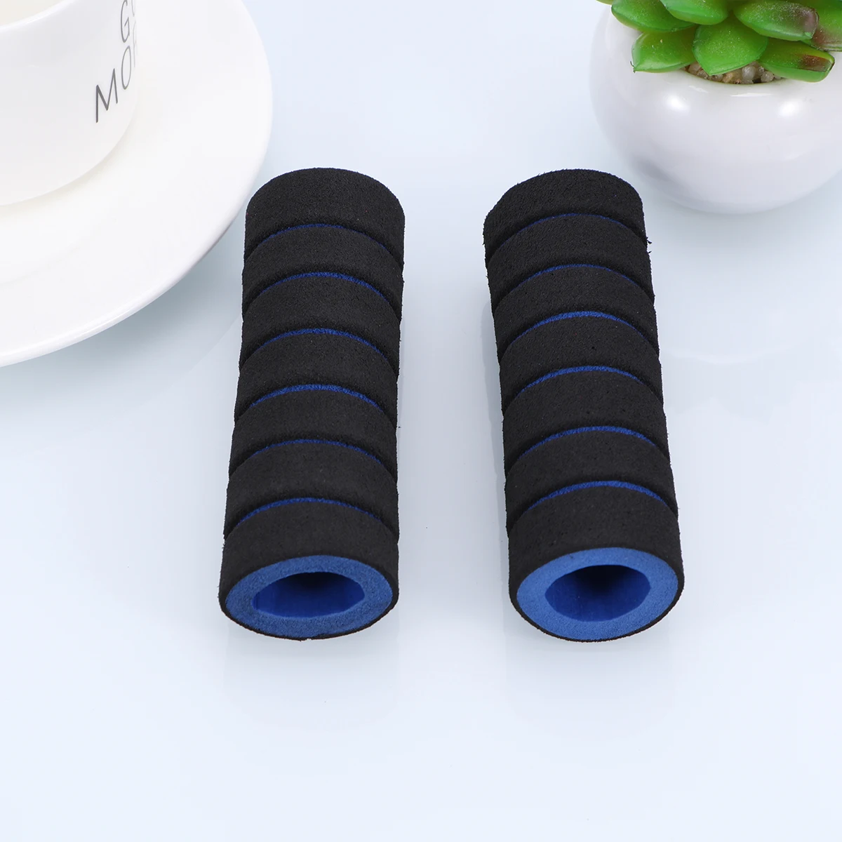 

2 Pcs Bicycle Installation Handlebar Grips Non-slip Derailleur Bike Cover