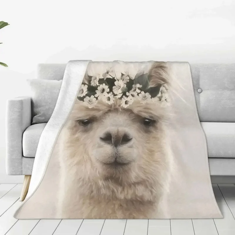 

Pretty Alpaca Cute Cartoon Animal Fuzzy Throw Blankets Bedroom Sofa Decoration Lightweight Bedsprea