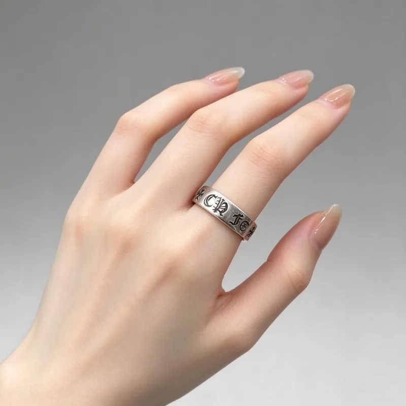 Vintage Cross Pattern Ring for Men Women, Retro Hollow Engraved Metal Finger Band, Punk Gothic Daily Wear Jewelry, Birthday Party Gift, Adjustable Size Statement Ring for Street Outfit Accessory