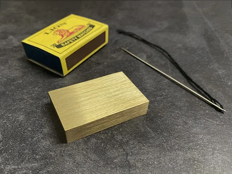 Matchbox Penetration by J.C Magic Close Up Magic Tricks Needle Through Box Illusion Magia Magie Magicians Prop Accessory Gimmick