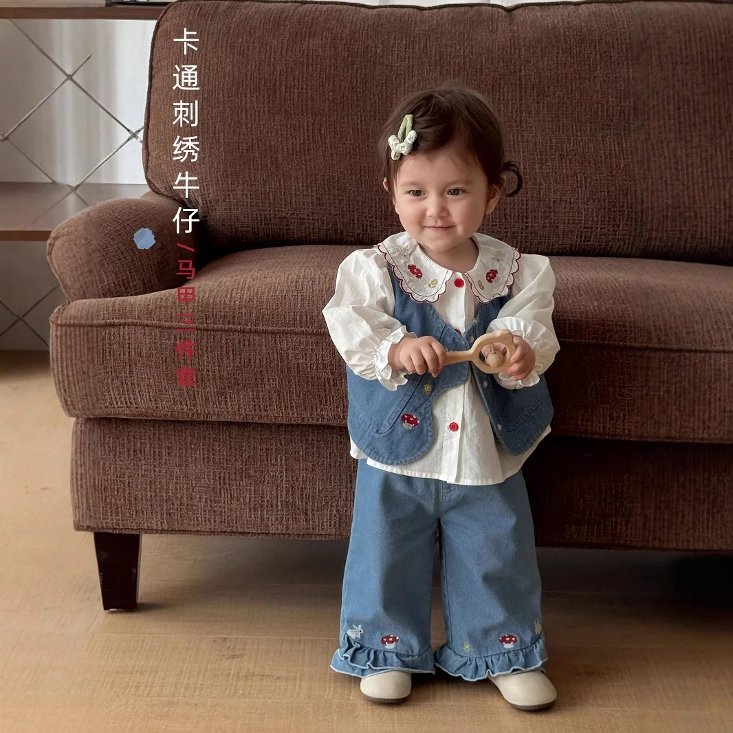 

Girls' Embroidered Shirt 2025 New Autumn Baby Style Korean Version Doll Collar Embroidered Shirt Children's Top
