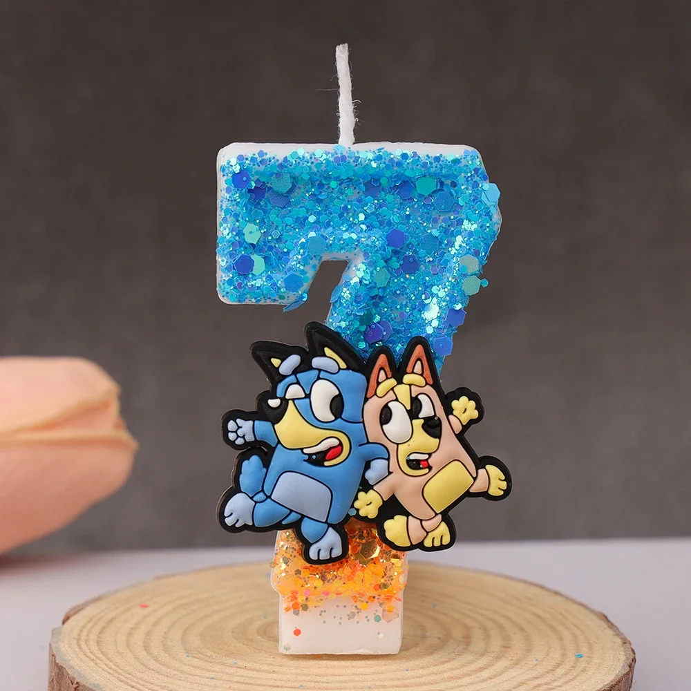 NIEUWE 0-9 Nummer Blauw Bingo Anime Kaars Leuke 3D Stripfiguur Party Cake Plug-in Verjaardagstaart decoratie Gift 2025