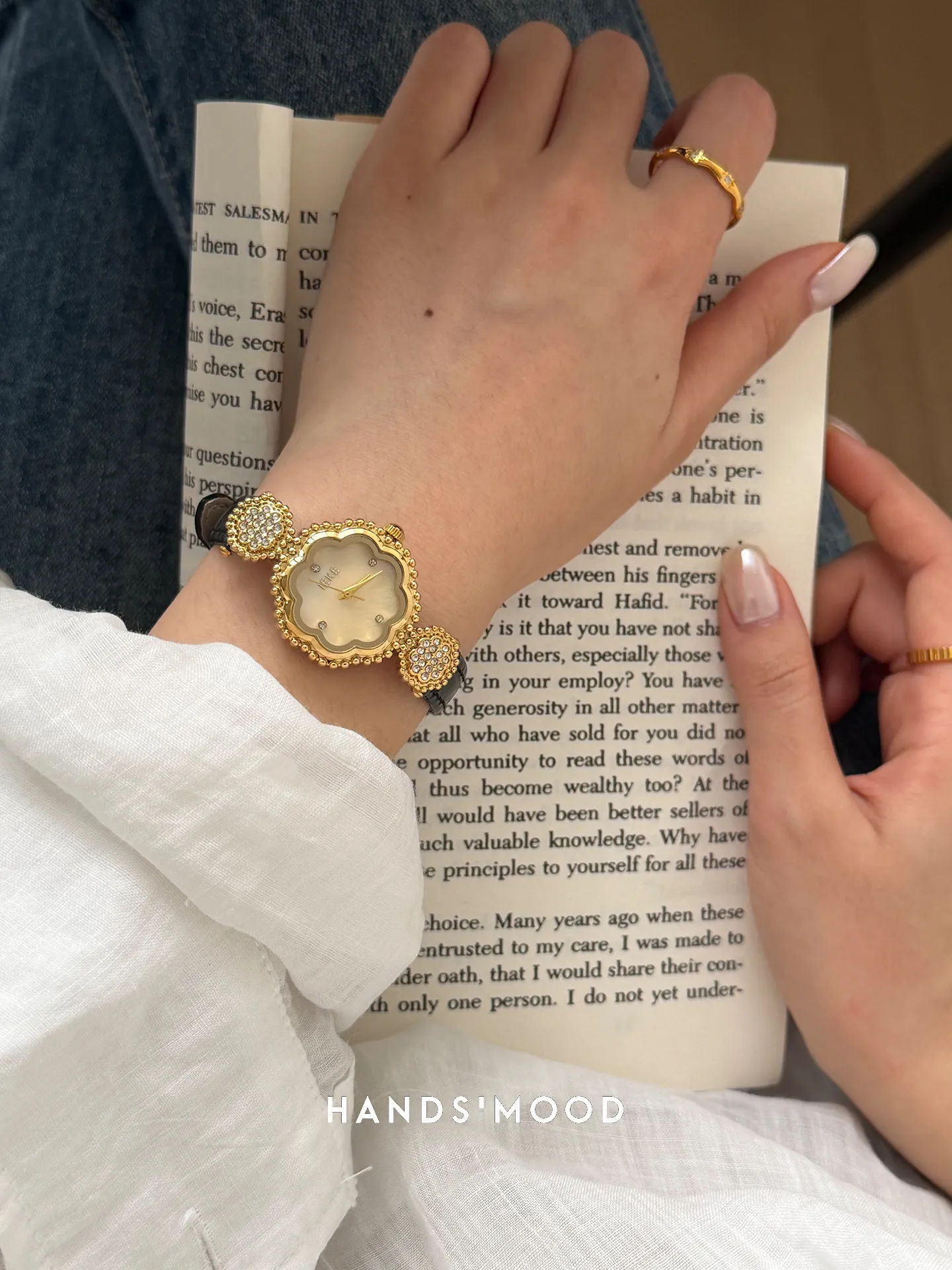 Jam Tangan Kulit Wanita Gaya V - Luxury Watch Vintage ulasan dan harga