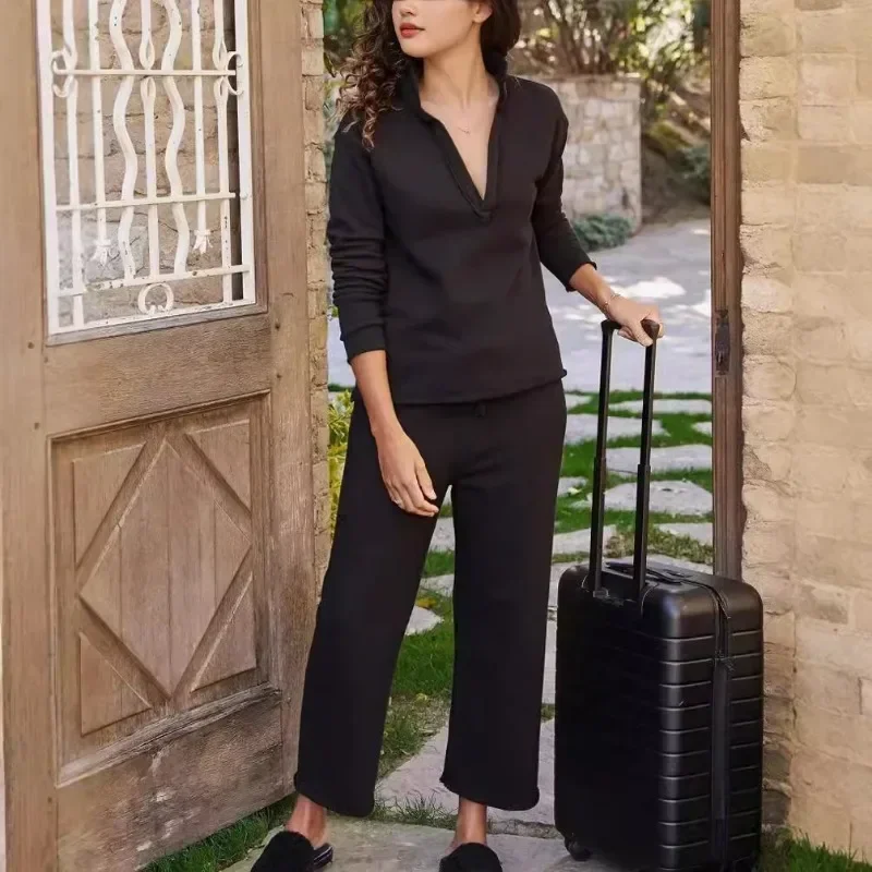 

Элегантный шикарный 2024, свободный свитшот с v-образным вырезом и длинными рукавами, брюки, комплект из двух предметов, уличная одежда, осенне-зимний женский спортивный костюм