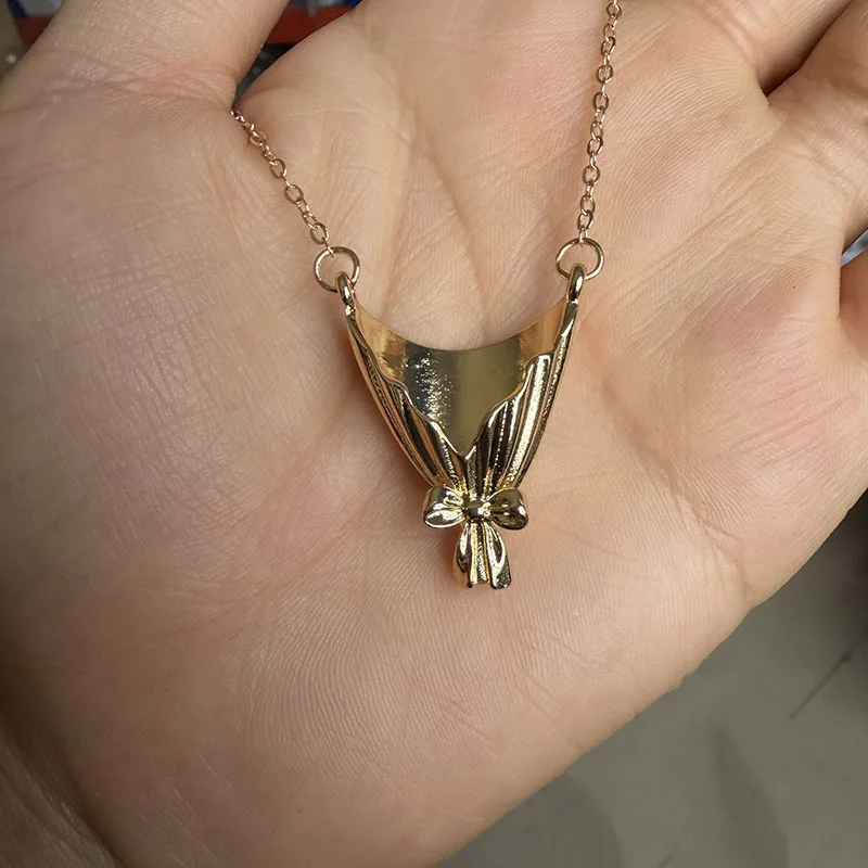 Elegant Wearable Flower Bouquet Clip Pendant Necklace for Women Trendy Romantic Gift For Mom Choker Party Jewelry Gifts